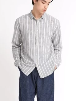 Clerkenwell Tab Shirt Barlow Blue -Oliver Spencer Store ModelOSMS66aClerkenwellTabShirtBAR01BLUBarlowBlue24copy